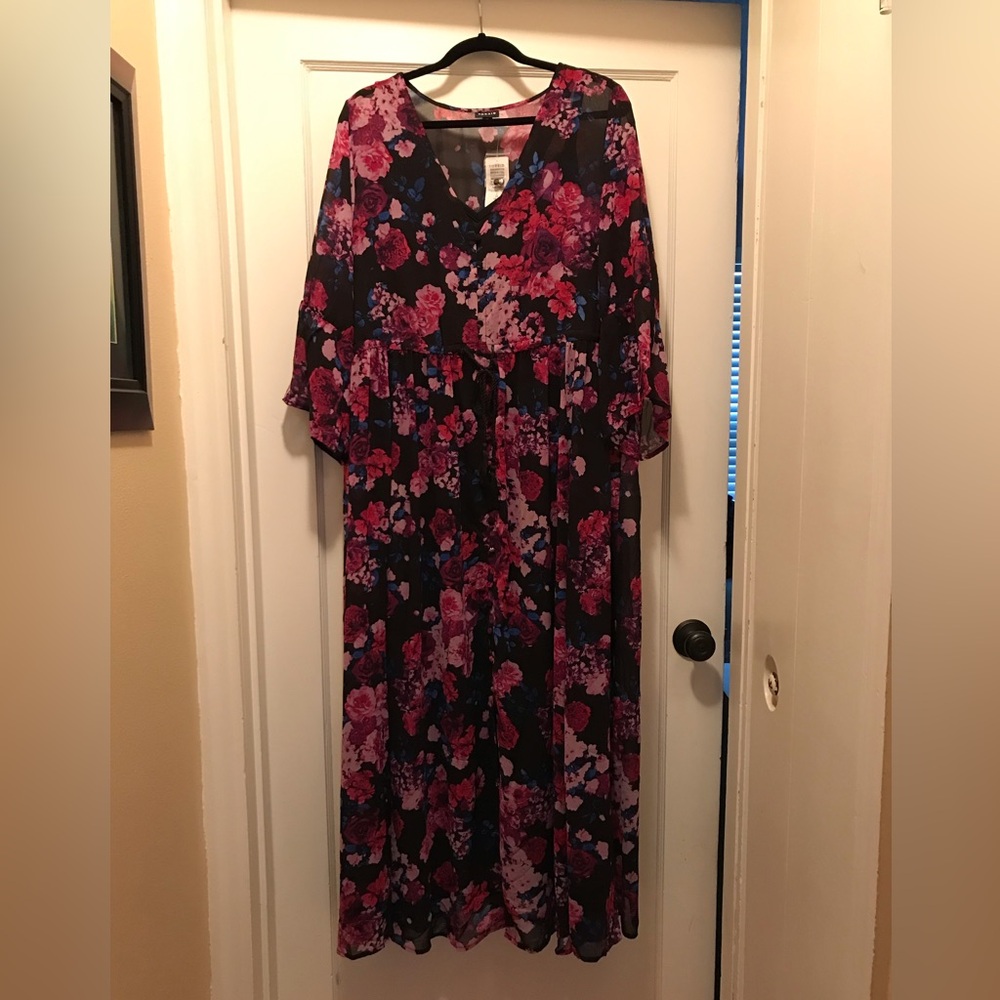 NWT Torrid 1X black chiffon floral maxi dress - Picture 10 of 10